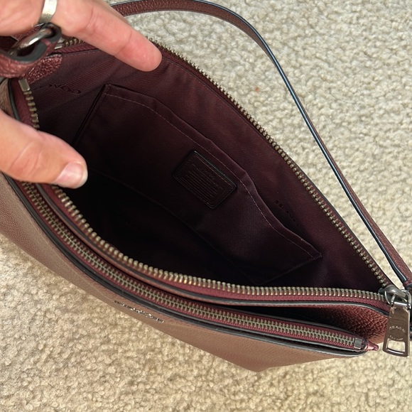 NWOT Coach crossbody bag - Picture 4 of 5